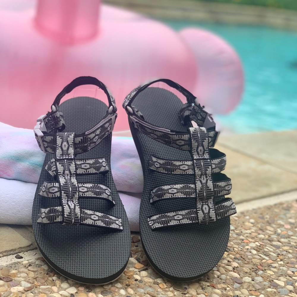 Teva “Dorado” Sandals, New Without Tags/Box Size 10